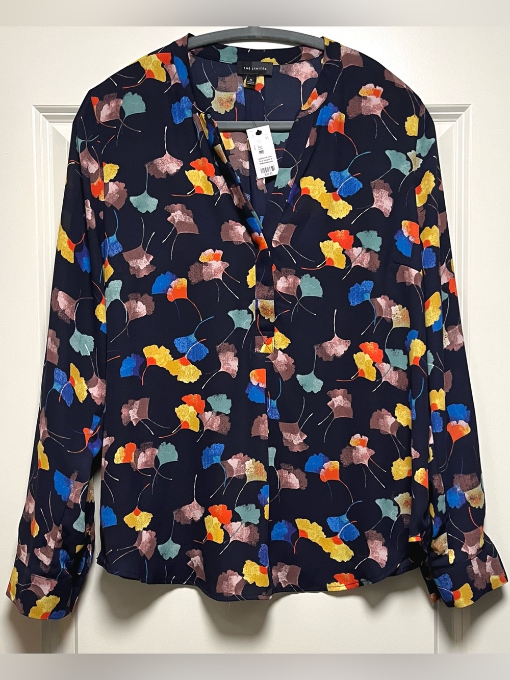 NWT The Limited Logan Long Sleeve Blouse Colorful Whimsical Ginkgo Leaf Print XL